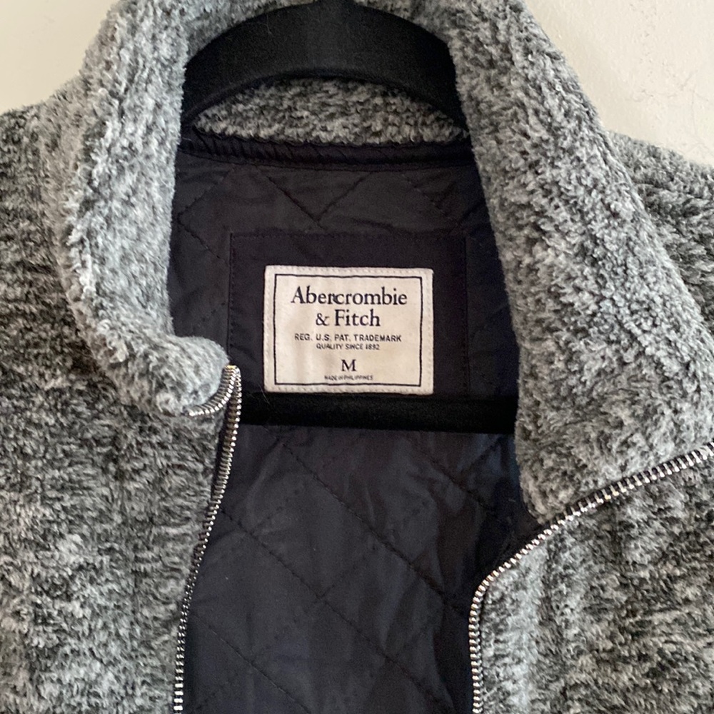 Abercrombie and Fitch, medium, gray vest